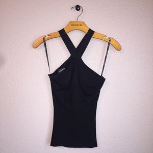 ✖️Bebe sexy criss-cross halter style top✖️
