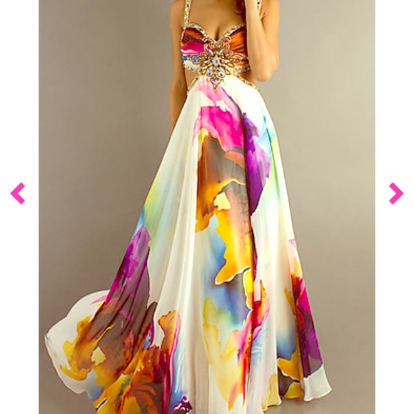 Sold💄Long print PROM GOWN
