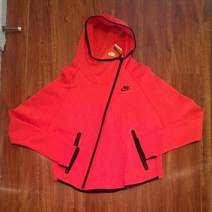 Nike butterfly tech fleece