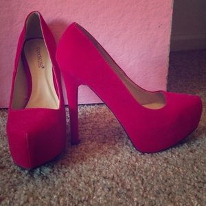 Shoedazzle Pink Platform Pumps