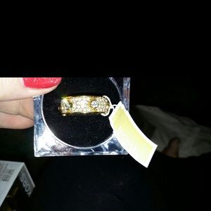 MICHEAL KORS RING BEAUTIFUL DECORATED