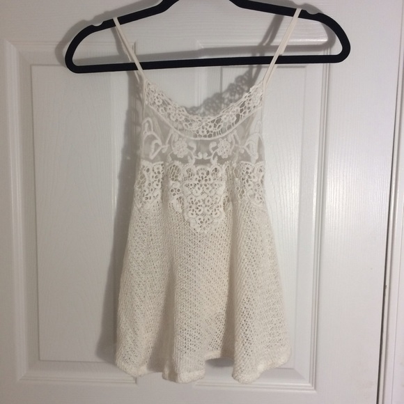 White knit tank top
