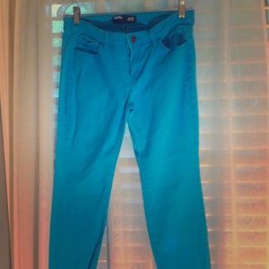 ❌👾SOLD👾❌ HALF OFF Blue Jeans Urban Outfitters