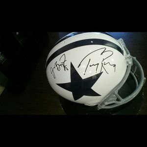 Dallas Cowboys Autographed Helmet (AUTHENTIC)