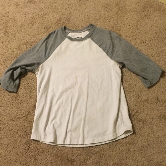 Men's baseball tee