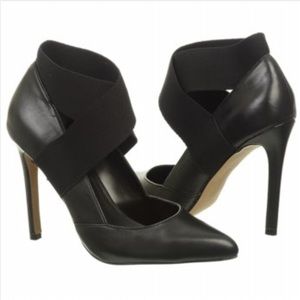 Black Pointy Toe "Rustyy" Pumps