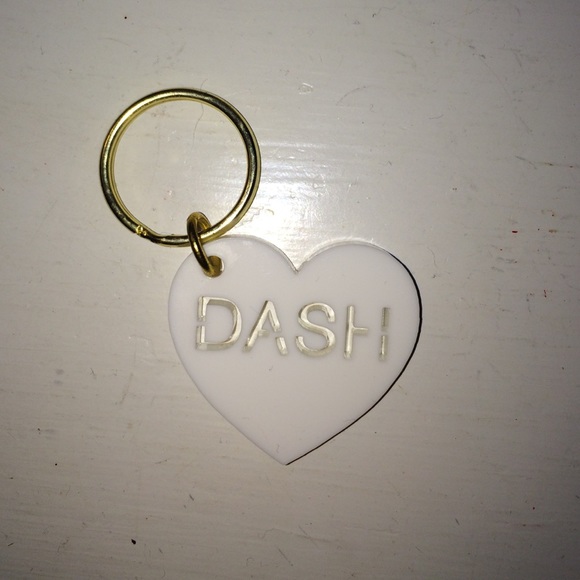 DASH keychain