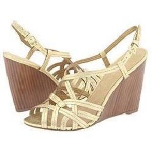 Brand New: Nine West Honeypie Gold Leather