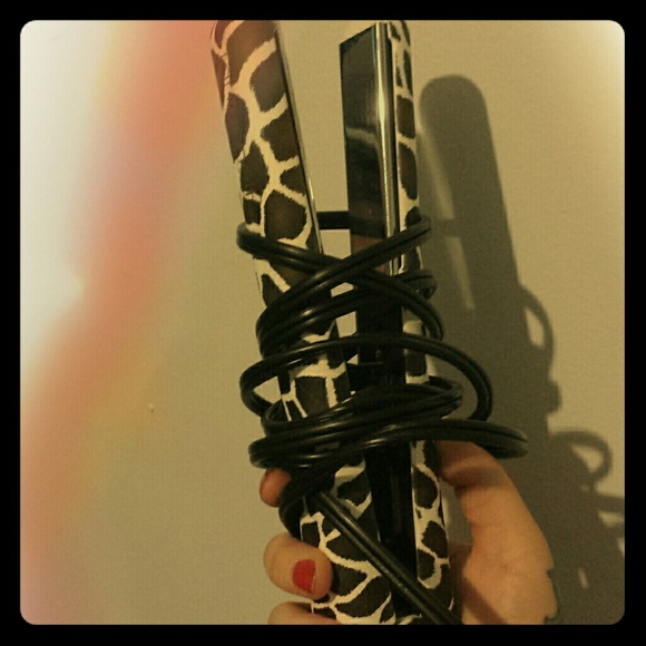 Hair straightener