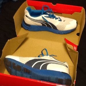 Men's white & blue Poseidon sneakers