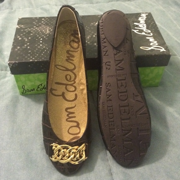 Never worn Sam Edelman flats size 8.5