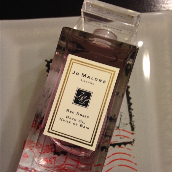 Jo Malone red roses bath oil