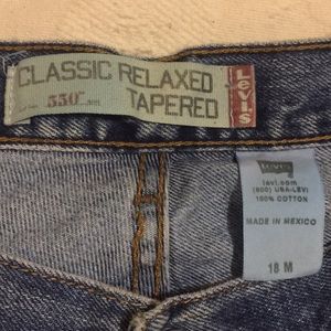 Levi's 550 tapered jeans