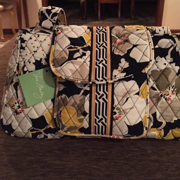 HOLD  for @frankisocci Vera Bradley Edie Satchel