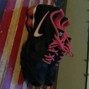 Pink & black nike shocks
