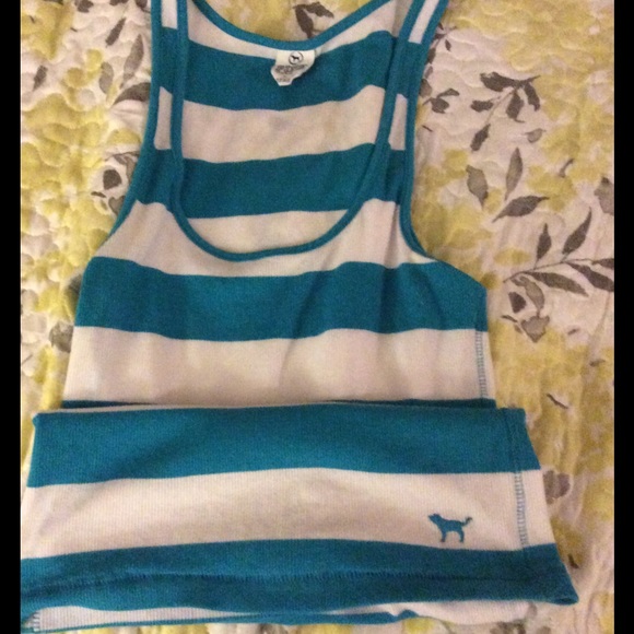 Teal and white striped tank 🎀new list🎀
