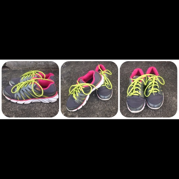 Women's Fila Running Shoes