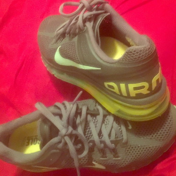 Air max Fitsole worn once , not my style .