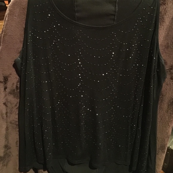 APT 9 EMBELLISHED BLACK TANK LARGE
