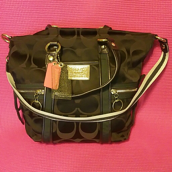 Coach Handbags - Authentic Coach Purse