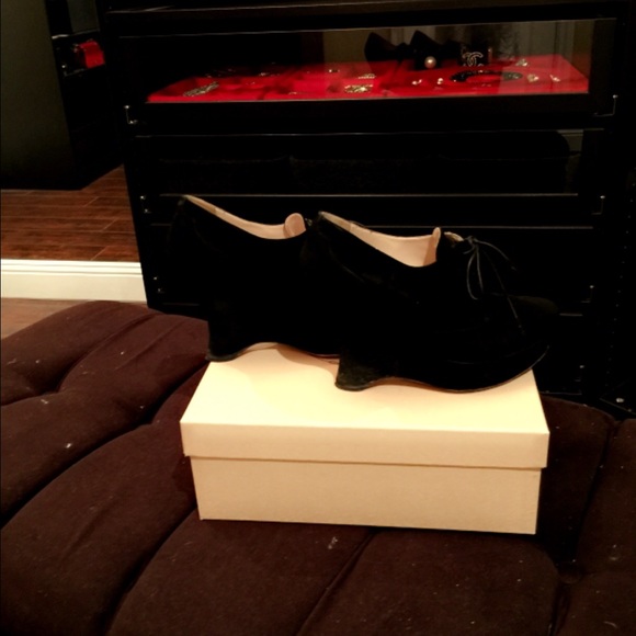 Prada shoes. Size 8