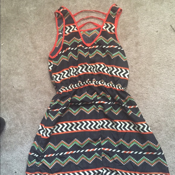 Dress - Picture 3 of 3
