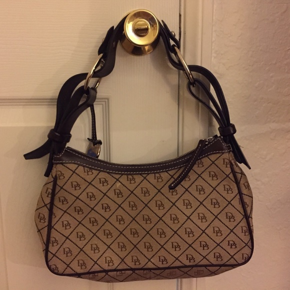 Dooney and Bourke Bag