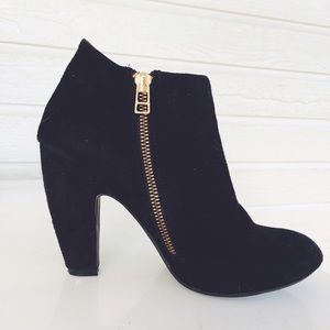Steve Madden "Panelope" Ankle Boots