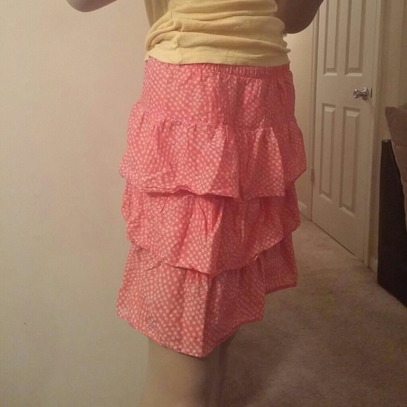 Coral/Tan Ruffle Short Slirt - Picture 4 of 4