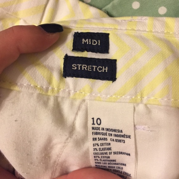 American Eagle shorts - Picture 3 of 4