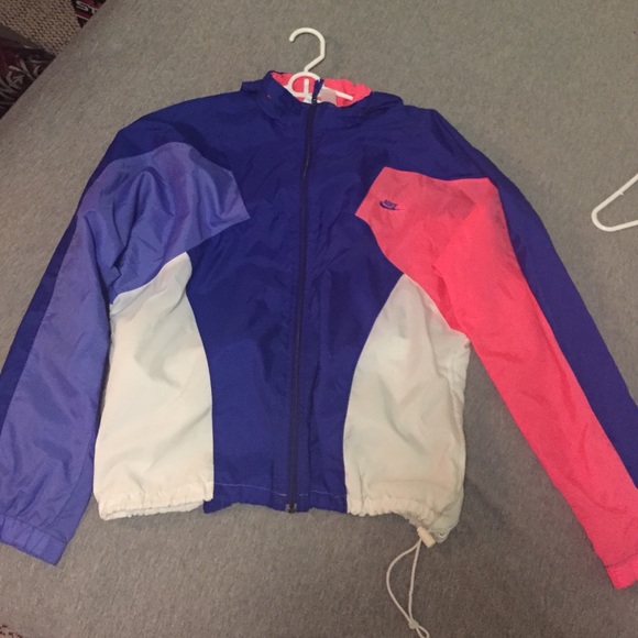 Nike Jackets & Blazers - Women's Nike wind breaker!