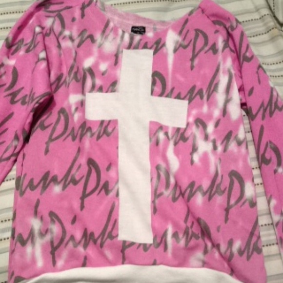 Long sleeve pink, grey and white cross Rue21 shirt