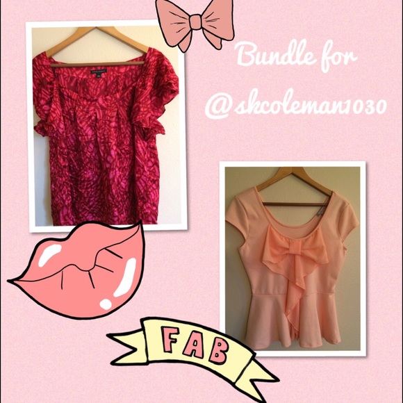 SOLD! Pretty peach peplum top w/ bow