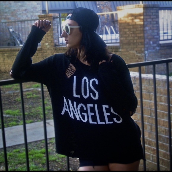 Distressed LA Sweater 💀