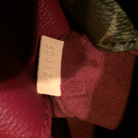 Sold. Louis Vuitton Pallas Aurore - Picture 4 of 4