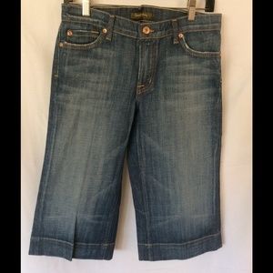 David Kahn Denim Capris NWT. RETAIL $158!