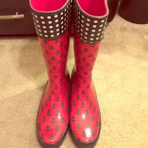 Red Sperry Rainboots