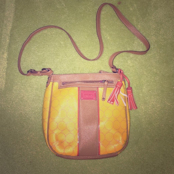 Nine West crossbody