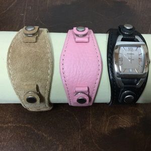 Fossil Watch with Three Leather Bands NWOT