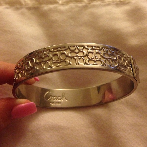 Sold❤️Authentic coach bangle