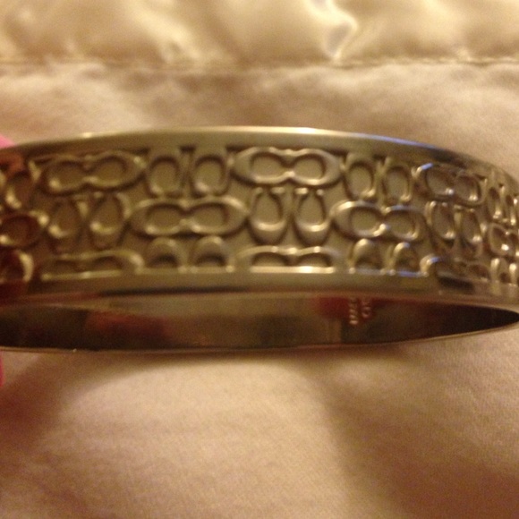 Sold❤️Authentic coach bangle - Picture 4 of 4