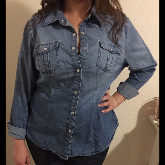 Plus size denim button up - Picture 1 of 4