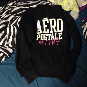 Aeropostale black sweatshirt .