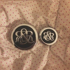 Rock & Republic Blush & Eyeshadow Bundle