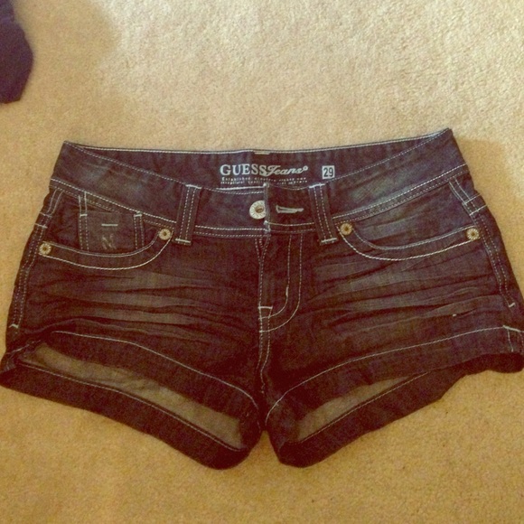 Brand new guess shorts!