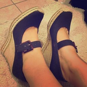 Tommy Hilfiger wedges- brand new, never worn!!!