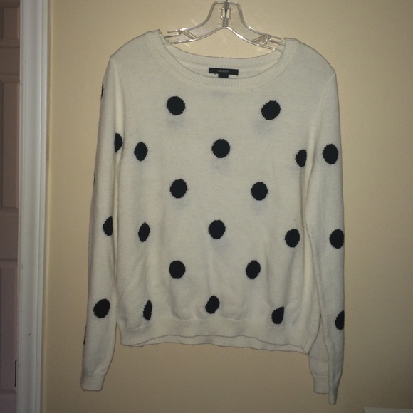Forever 21 Sweaters - $18 on Merc/Polka Dot Sweater😊