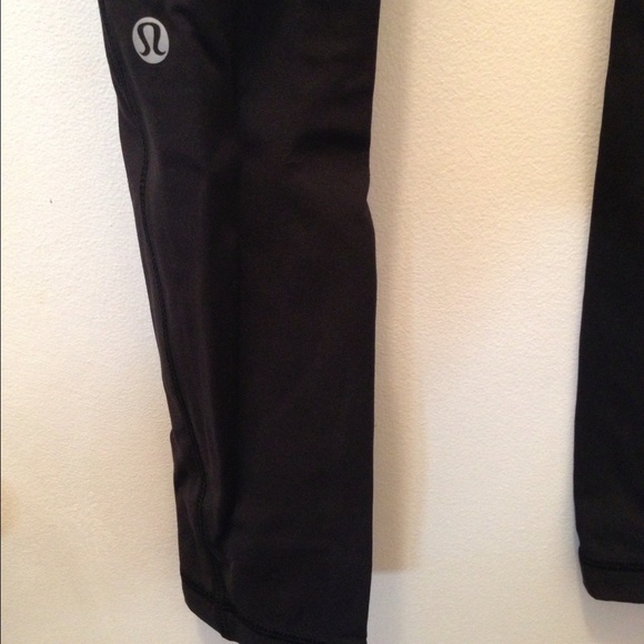 Lululemon NWOT Speed Tight II, SOLD OUT - Picture 4 of 4