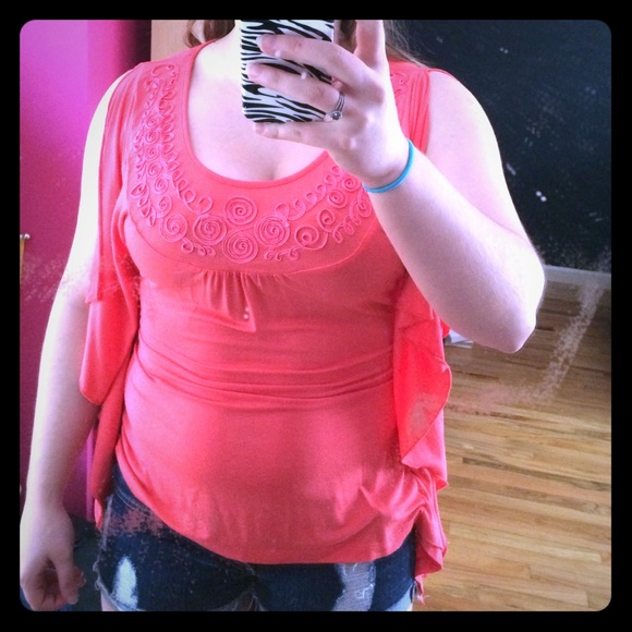 2B tank top with flutter sleeves