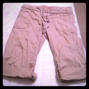 AE knee length shorts